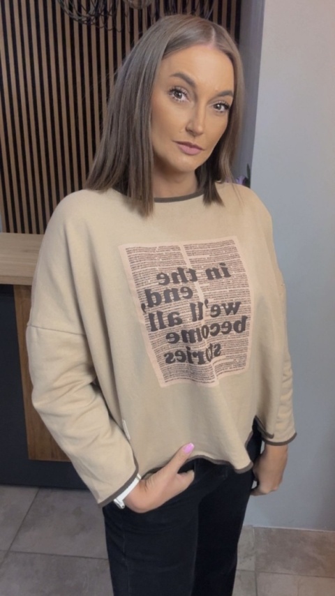 Bluza oversize z nadrukiem „In the end we’ll all become stories”