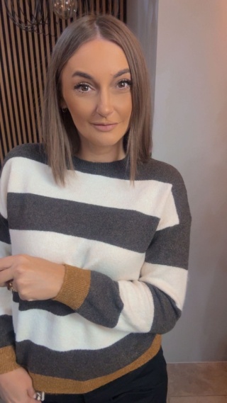 Sweter w szerokie pasy - BLUOLTRE®