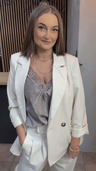 Elegancka Marynarka Dwurzędowa – Beżowa