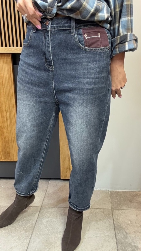 Jeansy premium Simple Plain z kontrastową kieszonką