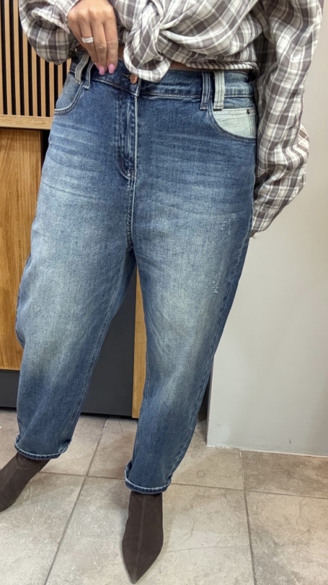 Jeansy z kontrastową kieszenią – Premium Denim