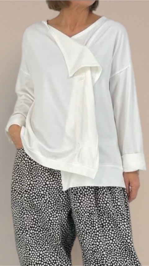 Kardigan asymetryczny Wendy Trendy - Biały