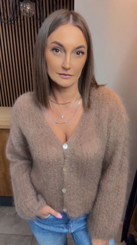 Kardigan z mieszanki moheru – Karmelowy