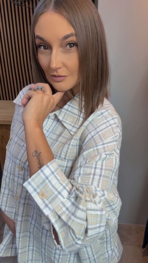 Koszula oversize w kratę – Beżowa