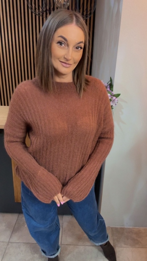 Sweter dzwonek MISS LUCKY – Karmel