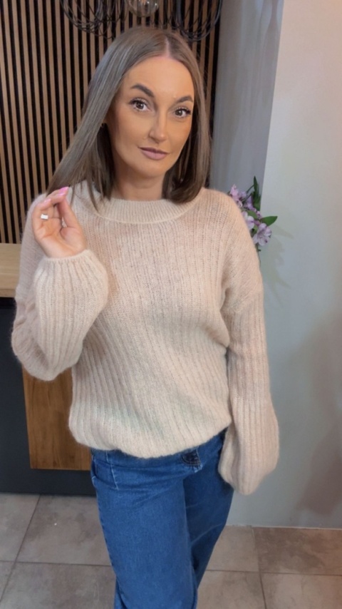 Sweter dzwonek MISS LUCKY – Beżowy