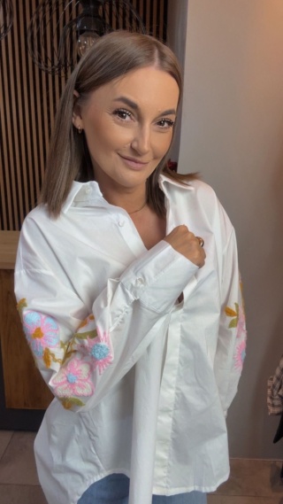 Koszula ZETA OTTO z haftowanymi rękawami – biała