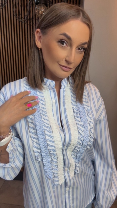 Koszula w paski z falbanką WIYA - Celeste