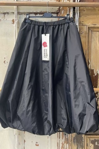 Spódnica Wendy Trendy - Balloon z Tafty | Czarna