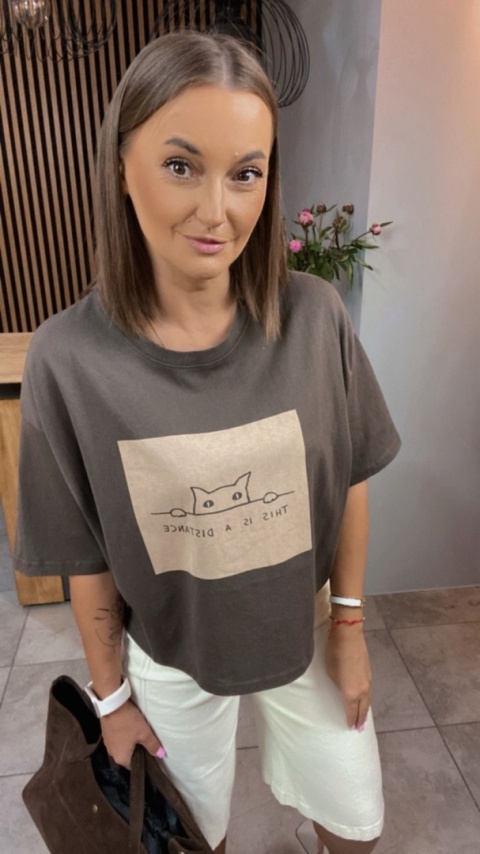 T-shirt – “This is a distance” Czekolada T-shirt – “This is a distance” Czekolada