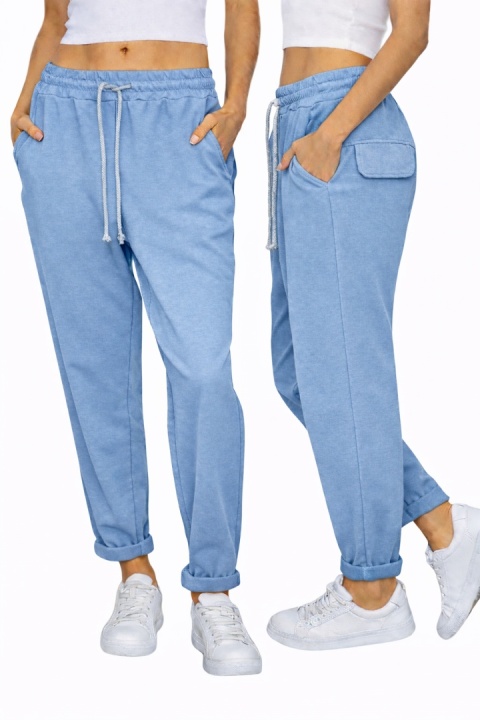 Spodnie dresowe damskie bawełniane Wiya z patką – Jeans