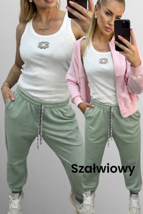Spodnie dresowe z logowanymi troczkami By Love Me