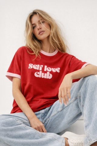 T-SHIRT SELF LOVE CLUB - CZERWONY