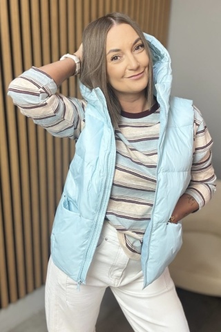 Kamizelka damska puchowa z naturalnym puchem z kapturem – Baby Blue