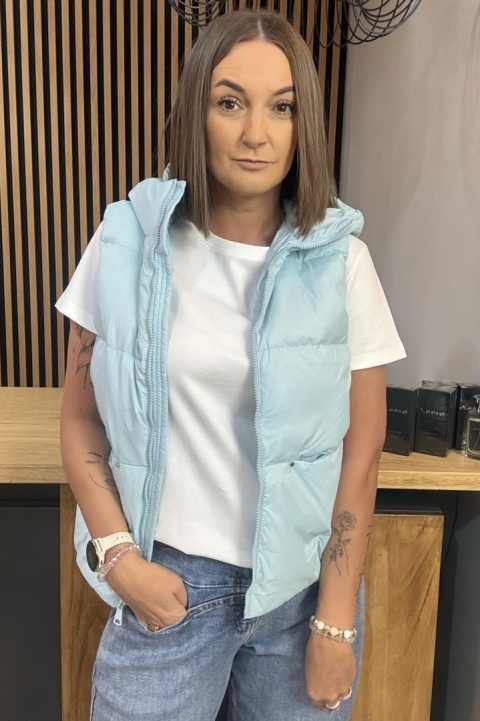 Kamizelka damska puchowa z naturalnym puchem z kapturem – Baby Blue