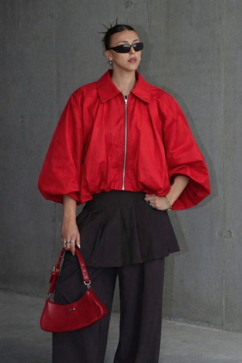Kurtka cropped Lumina - czerwona