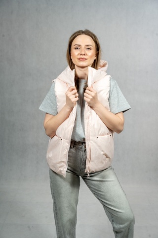 Kamizelka damska puchowa z naturalnym puchem z kapturem – Powder Pink