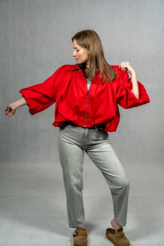 Kurtka cropped Lumina - czerwona