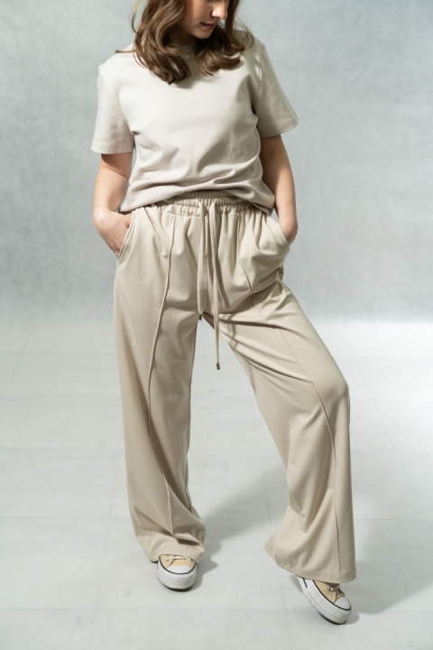 Spodnie dresowe WIYA - Beige