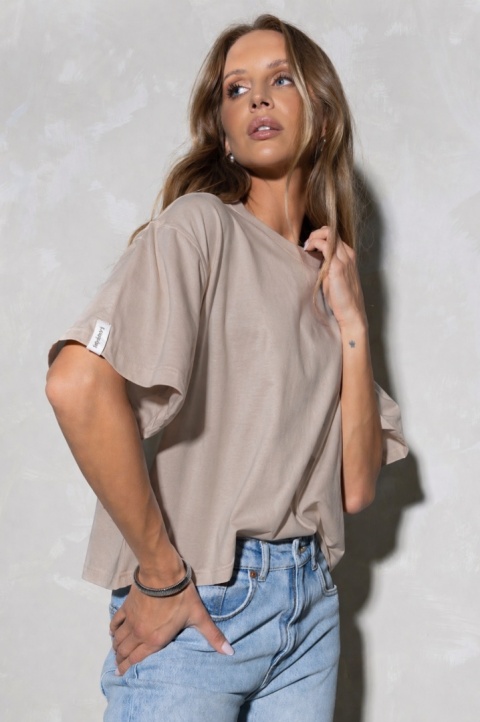T-shirt Basic Lenoshka Brooklyn / pudełkowy - Fango