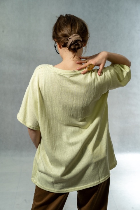 T-shirt damski oversize „Line Frame” - Matcha