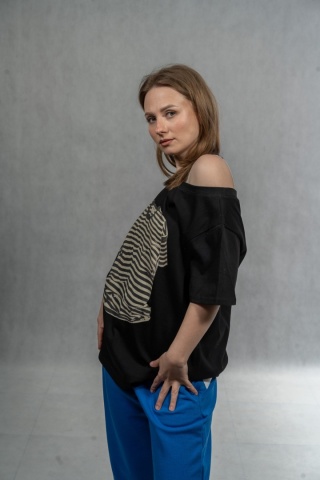 Bluzka damska oversize "Soft Mood" - Czarna