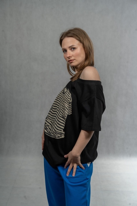 Bluzka damska oversize "Soft Mood" - Czarna