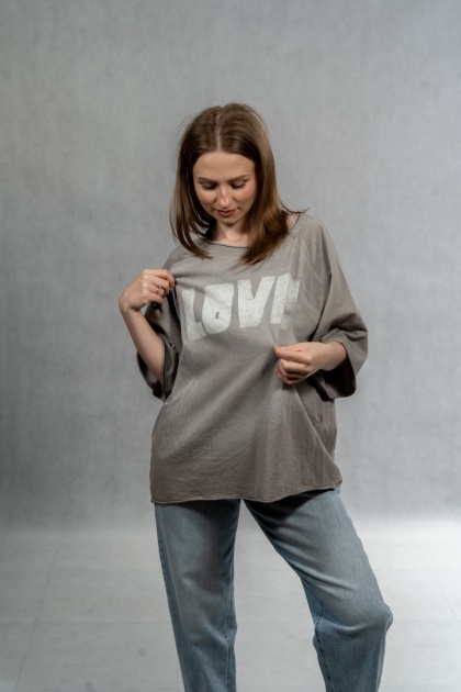 Bluzka oversize „LOVE" - fango