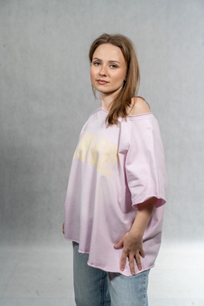 Bluzka oversize „LOVE" - jasny róż