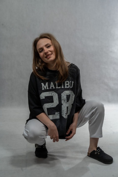 Bluzka oversize MALIBU 28 - Czarna
