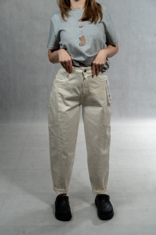 Jeansy Balloon Fit M.Sara - ecru