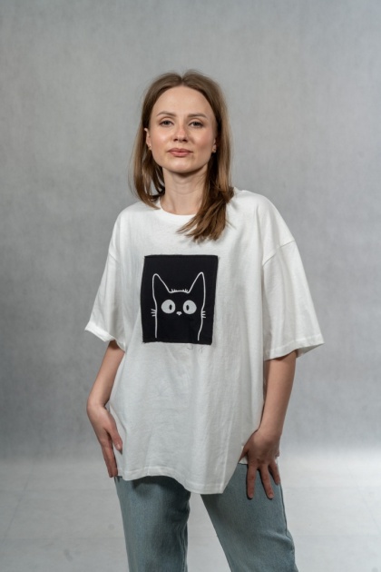 T-shirt Casual Kitty Patch Tee - Biały