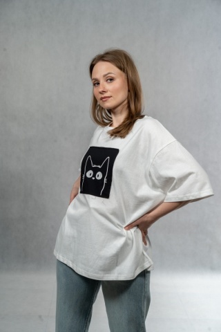 T-shirt Casual Kitty Patch Tee - Biały