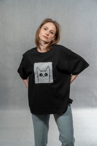 T-shirt Casual Kitty Patch Tee - Czarny