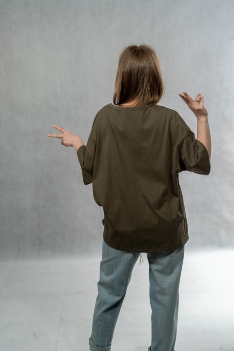 T-shirt Casual Line Art Patch Tee - Khaki