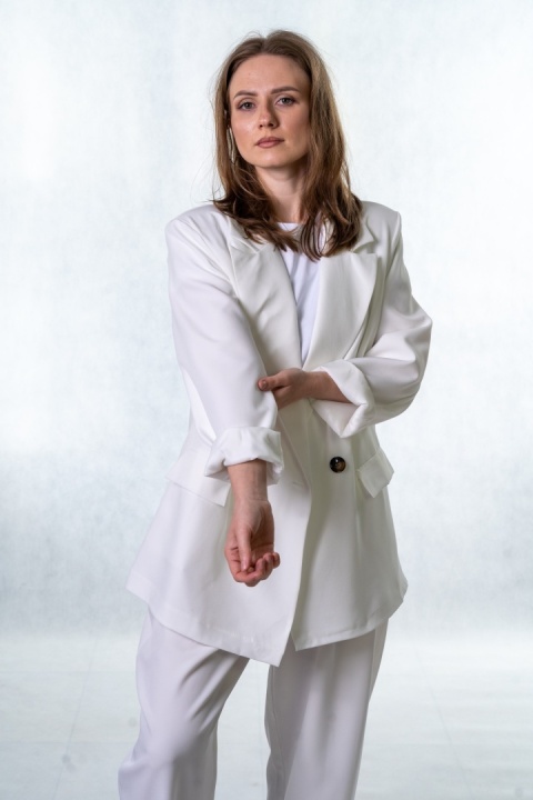 Elegancka Marynarka Dwurzędowa - Śmietankowa
