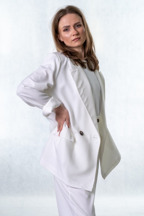 Elegancka Marynarka Dwurzędowa - Śmietankowa