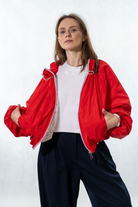 Kurtka bomber LuEn z koronkową podszewką - Czerwona