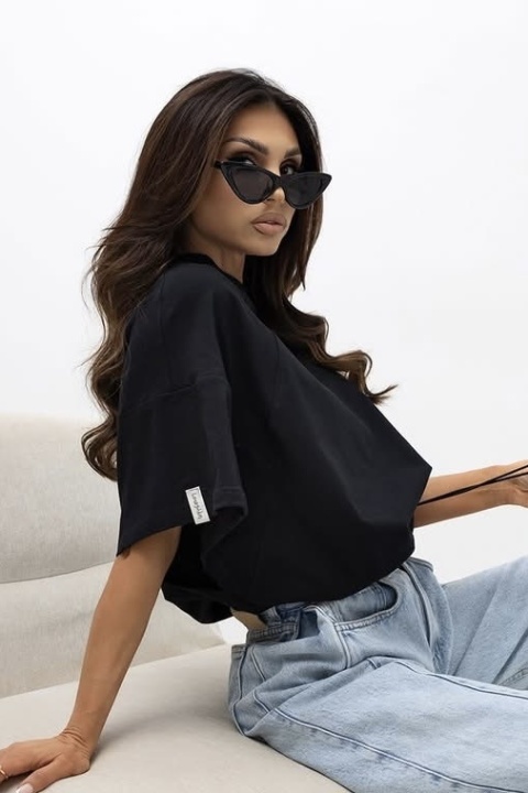 T- shirt Lenoshka Comfy Oversize Tee ze stoperem - Czarny