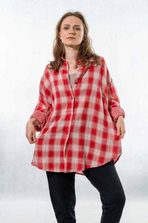 Koszula oversize w kratę czerwono-beżową – 100% bawełna
