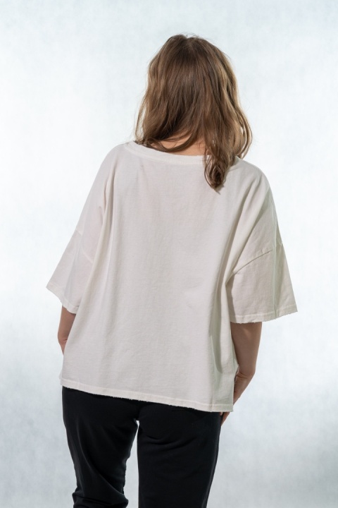 T-shirt oversize z kieszonką - biały