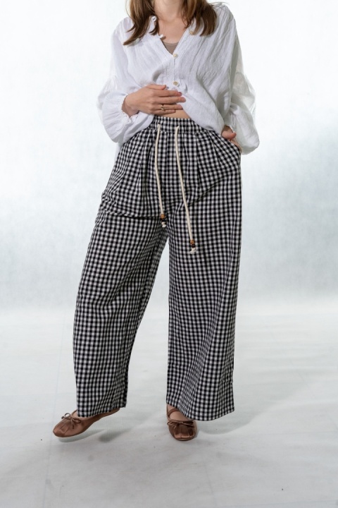 Spodnie w kratkę z bawełną i lnem - U.M Fashion