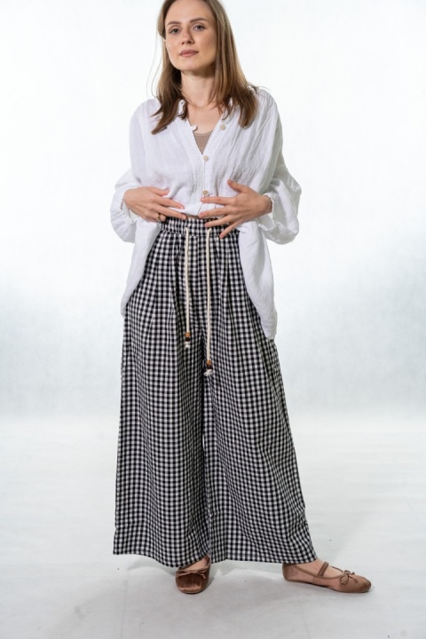 Spodnie w kratkę z bawełną i lnem - U.M Fashion