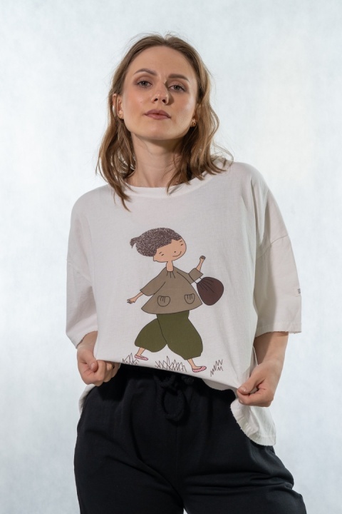T-shirt oversize z autorską grafiką - Biały