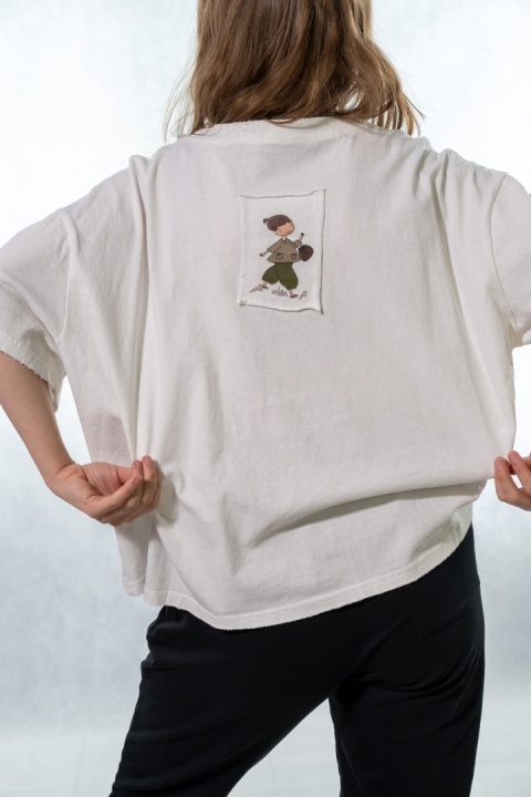 T-shirt oversize z autorską grafiką - Biały