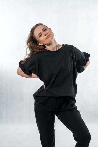 T-shirt z falbankami Volant WIYA - Nero