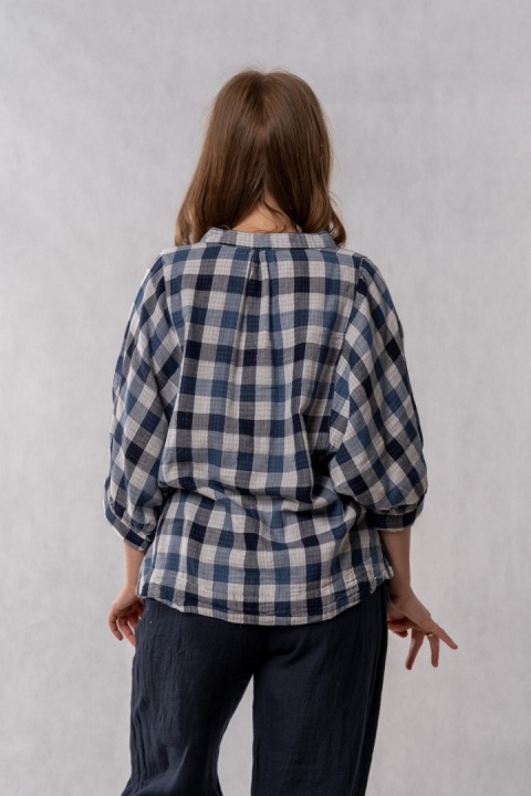 Bluzka oversize w kratę 100% bawełna – granatowo-niebieska