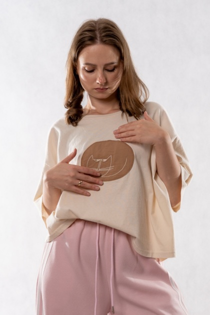 T-shirt Oversize „Cat” - Beżowy