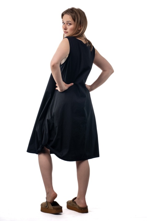 Sukienka Wendy Trendy – bawełniana sukienka o balonowym fasonie - Czarna