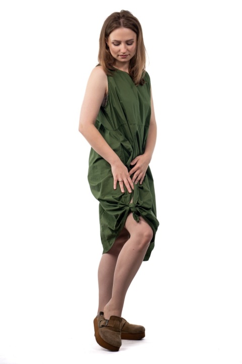 Sukienka Wendy Trendy – bawełniana sukienka o balonowym fasonie - Oliwkowa